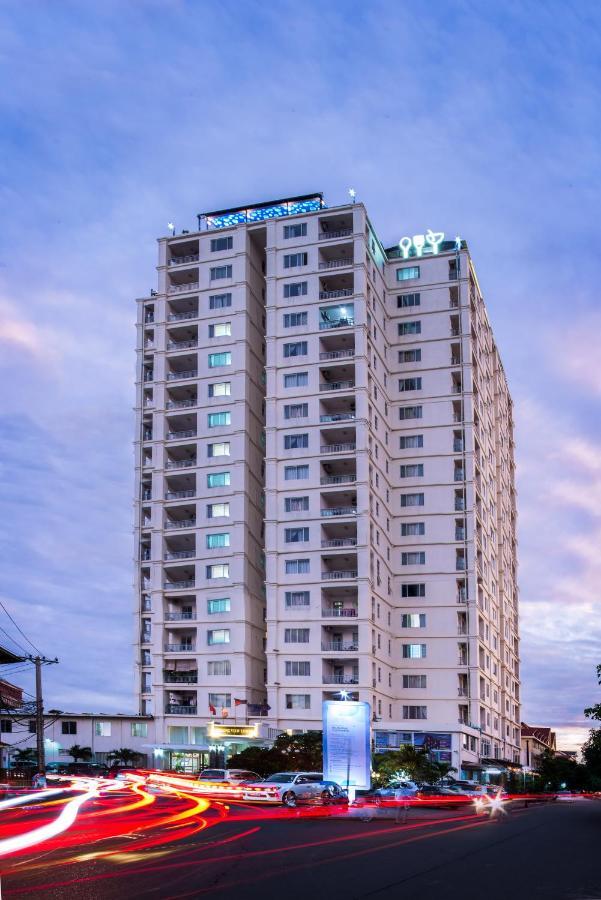 Mekongview 1 Condotel Phnom Penh Exterior foto
